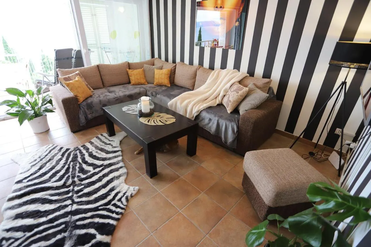 Apartment Casa Bianca Penthouse Dramalj Croatia